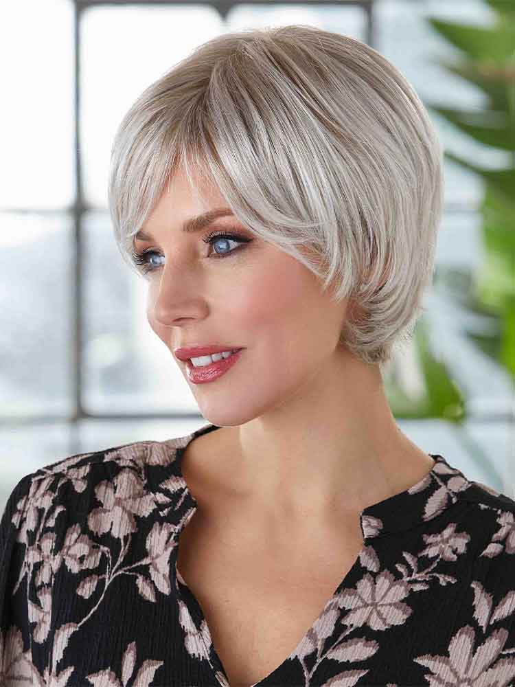 Clarity Petite wig - Natural Image
