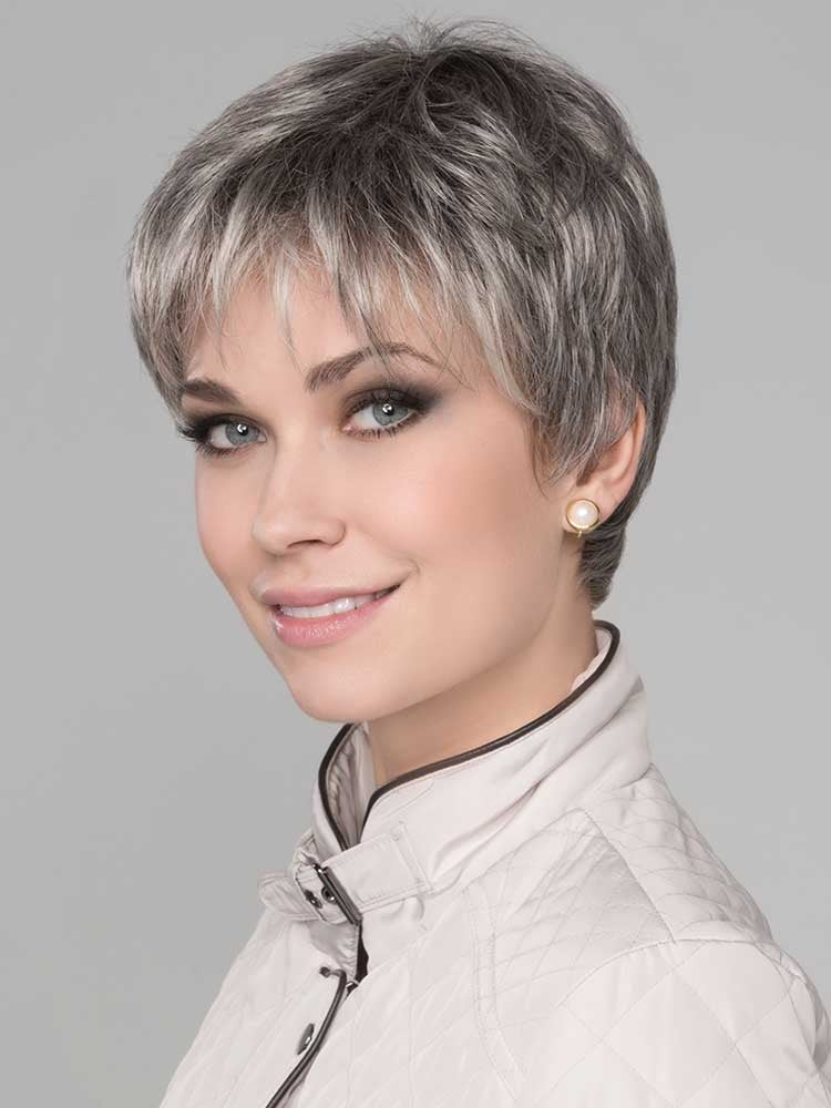 Ginger Large Mono wig by Ellen Wille – short synthetic wig with a mono top and lace front in colour Salt Pepper Mix.
