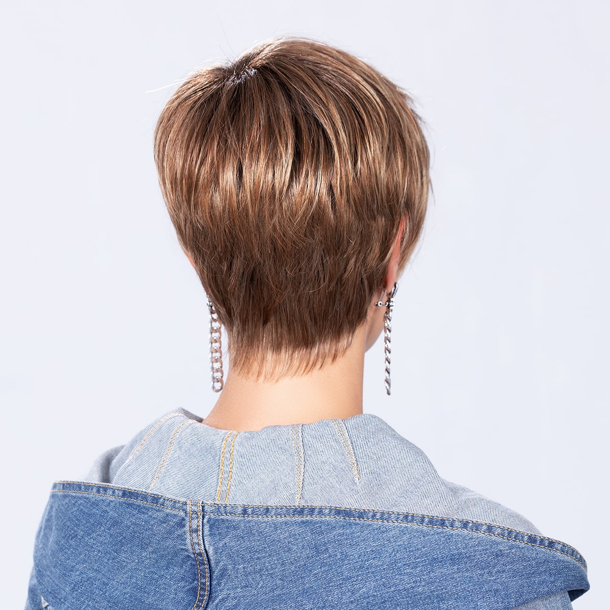 Back view of the Point wig from Ellen Wille Perucci Collection, asymmetrical bob in Light Bernstein Rooted.