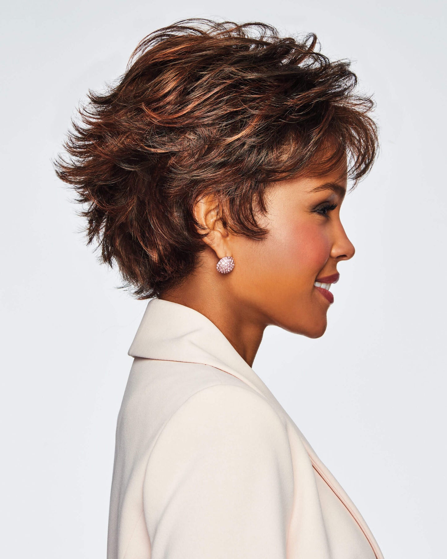 Side view Voltage wig by Raquel Welch – short, synthetic wig with feathered layers colour Coppery Mink.