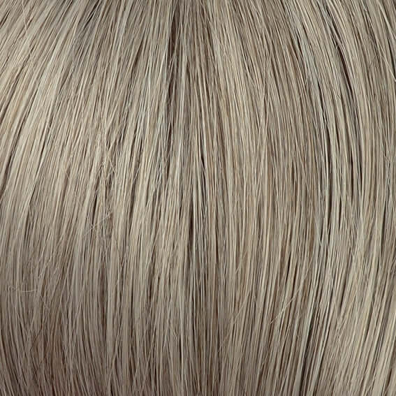 Star Lace Deluxe Petite wig - Gisela Mayer