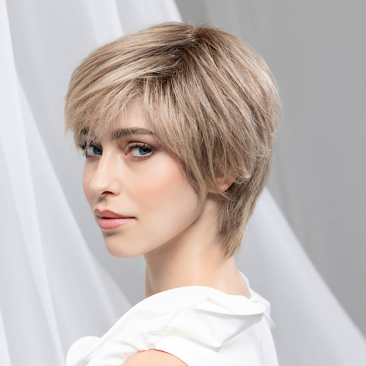 Award Deluxe wig - Pure Power Human Hair Collection