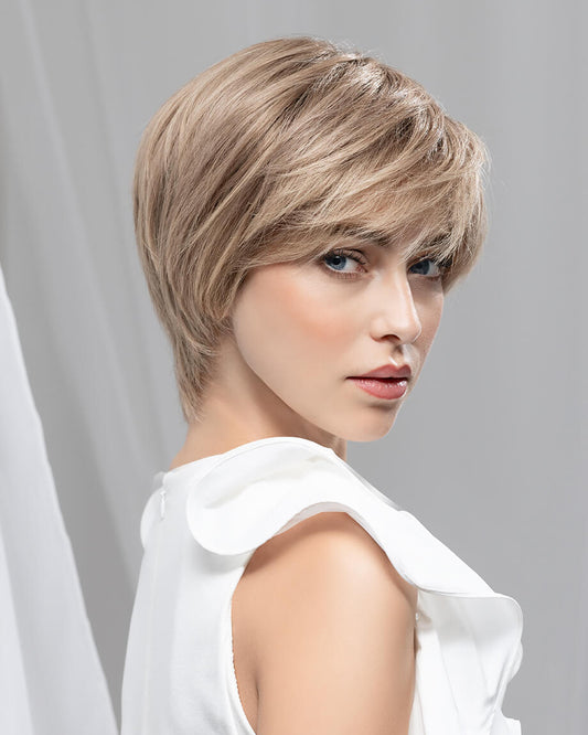 Award Small Deluxe wig - Pure Power Human Hair Collection