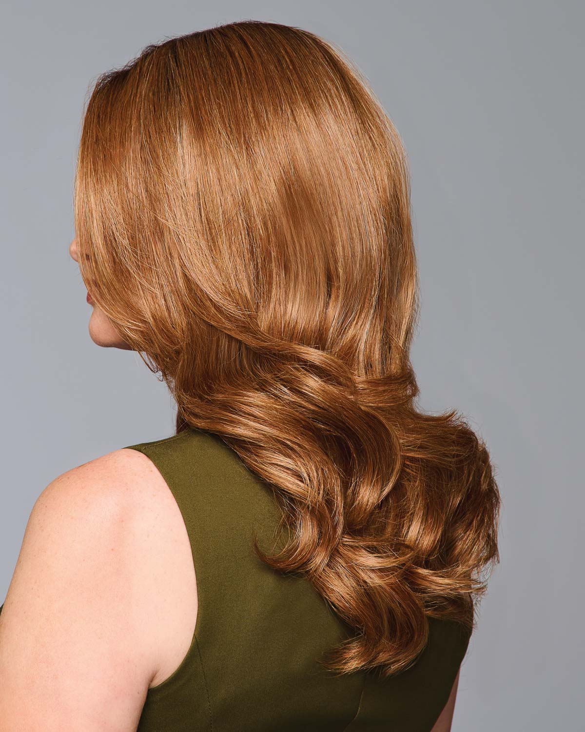 Gabor wig Beauty Reign side view shown with long, wavy layers 