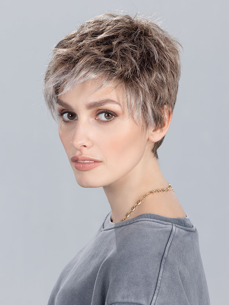 Chat wig - Ellen Wille Perucci Collection