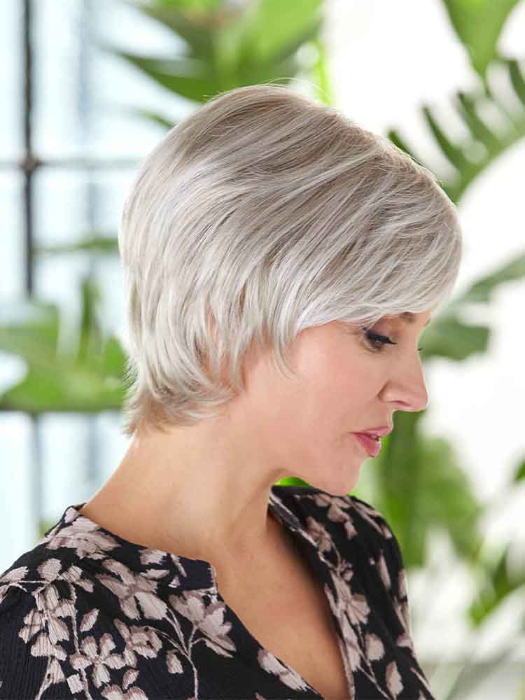 Clarity Petite wig - Natural Image