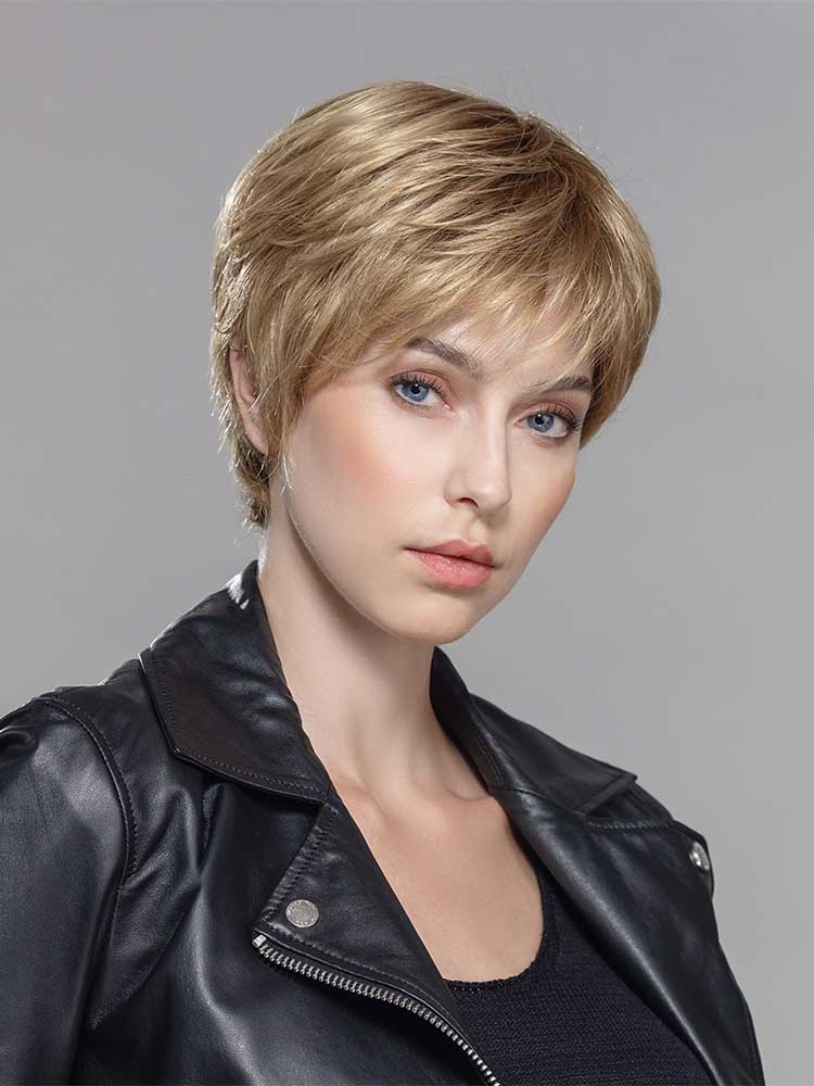 Cori Petite Deluxe wig - Ellen Wille Stimulate Collection