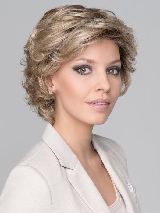 Front view of Daily wig by Ellen Wille Hairpower Collection in Champagne Rooted, a timeless style with subtle loose curls.