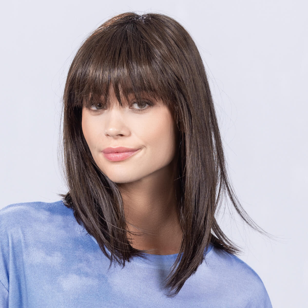 Jacky wig by Ellen Wille in Dark Chocolate Rooted – a shoulder-length style with blunt fringe, heat-friendly for styling.