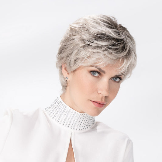Posh Deluxe wig - Ellen Wille Hair Society Collection