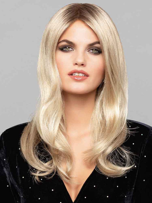 Power Mono Lace Deluxe wig by Gisela Mayer with a 100% hand-tied cap, a monofilament cap and a lace front.