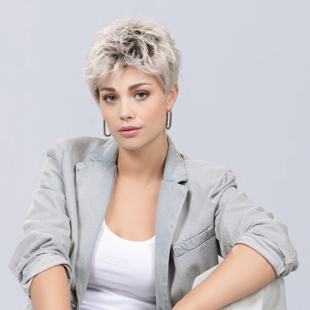 Front view of Tab wig by Ellen Wille Perucci Collection, a short style shown in Platinum Blonde Rooted.