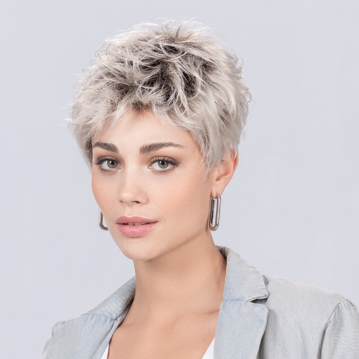 Front view of Tab wig by Ellen Wille Perucci Collection, a short style shown in Platinum Blonde Rooted.