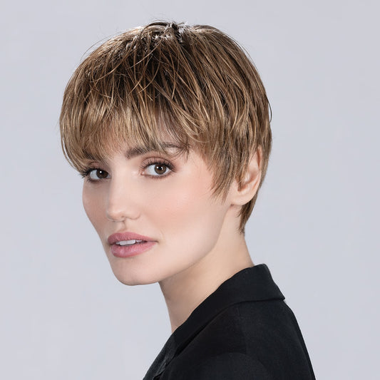 Front view of Tool Wig by Ellen Wille from the Perucci Collection – a short, textured synthetic wig with wispy layers in colour Bernstein Rooted.