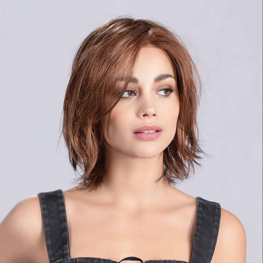 United Mono Part wig by Ellen Wille in Hot Chocolate Mix – a layered bob with mono part from Perucci Collection.