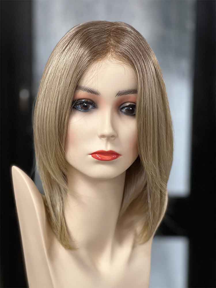 Findley wig - Amore Rene of Paris - Melted Caramel